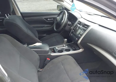 2015 Nissan Altima 2.5/2.5 S/2.5 Sl/2.5 Sv z USA, uszkodzony, nr VIN 1N4AL3APXFC459560